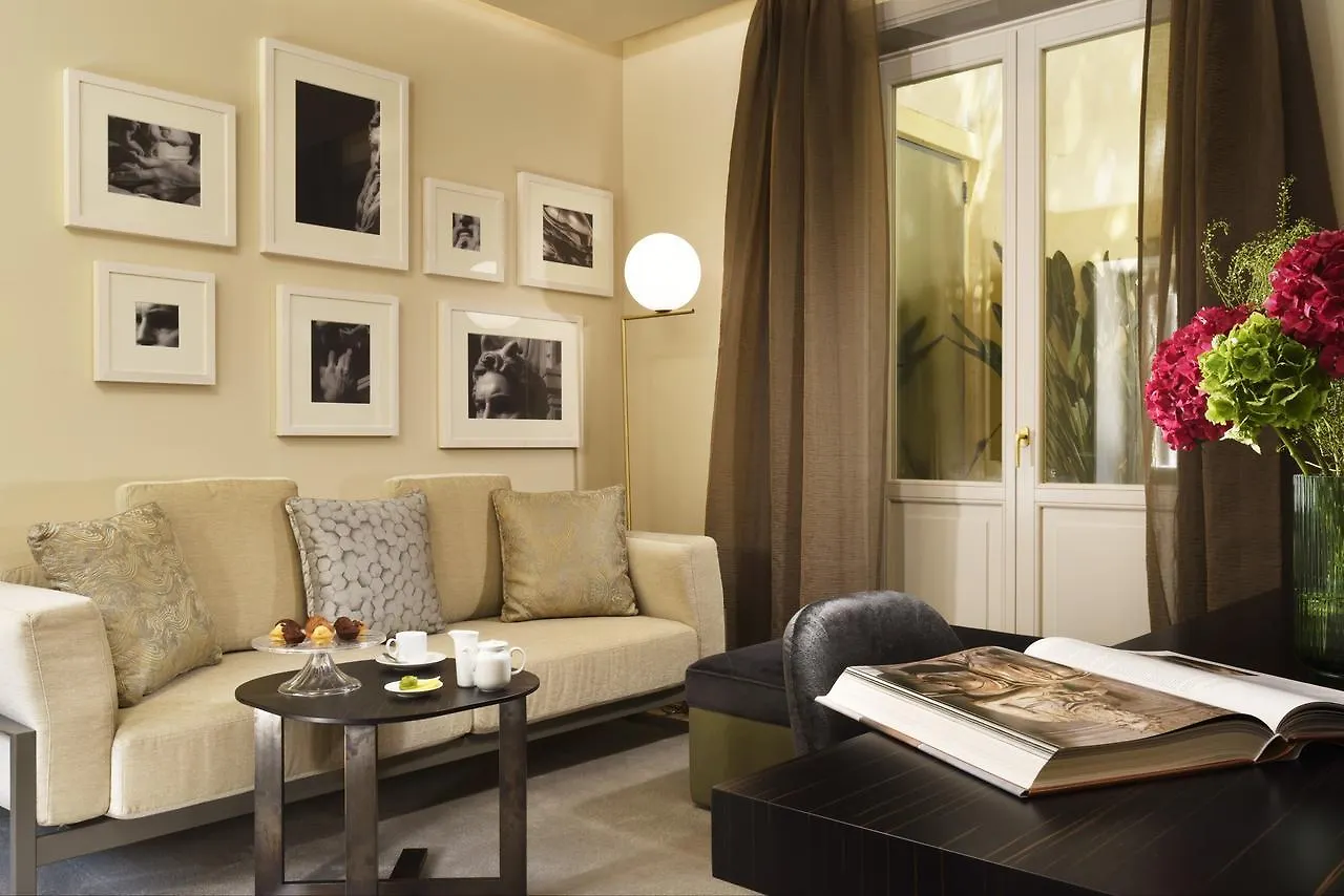 *****  Margutta 19 - Small Luxury Hotels Of The World Rome Italy